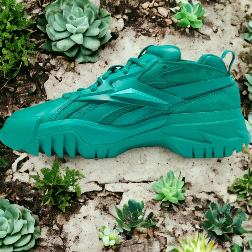 Ladies green Reeboks